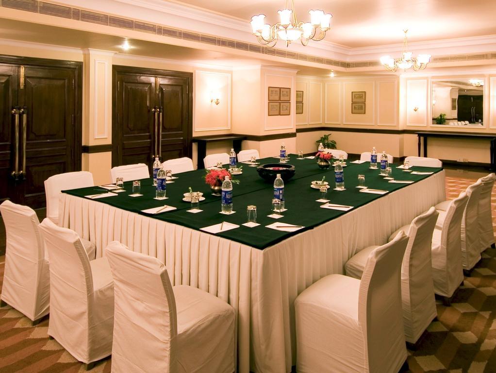 Radisson Jass Hotel, Khajuraho Exterior photo