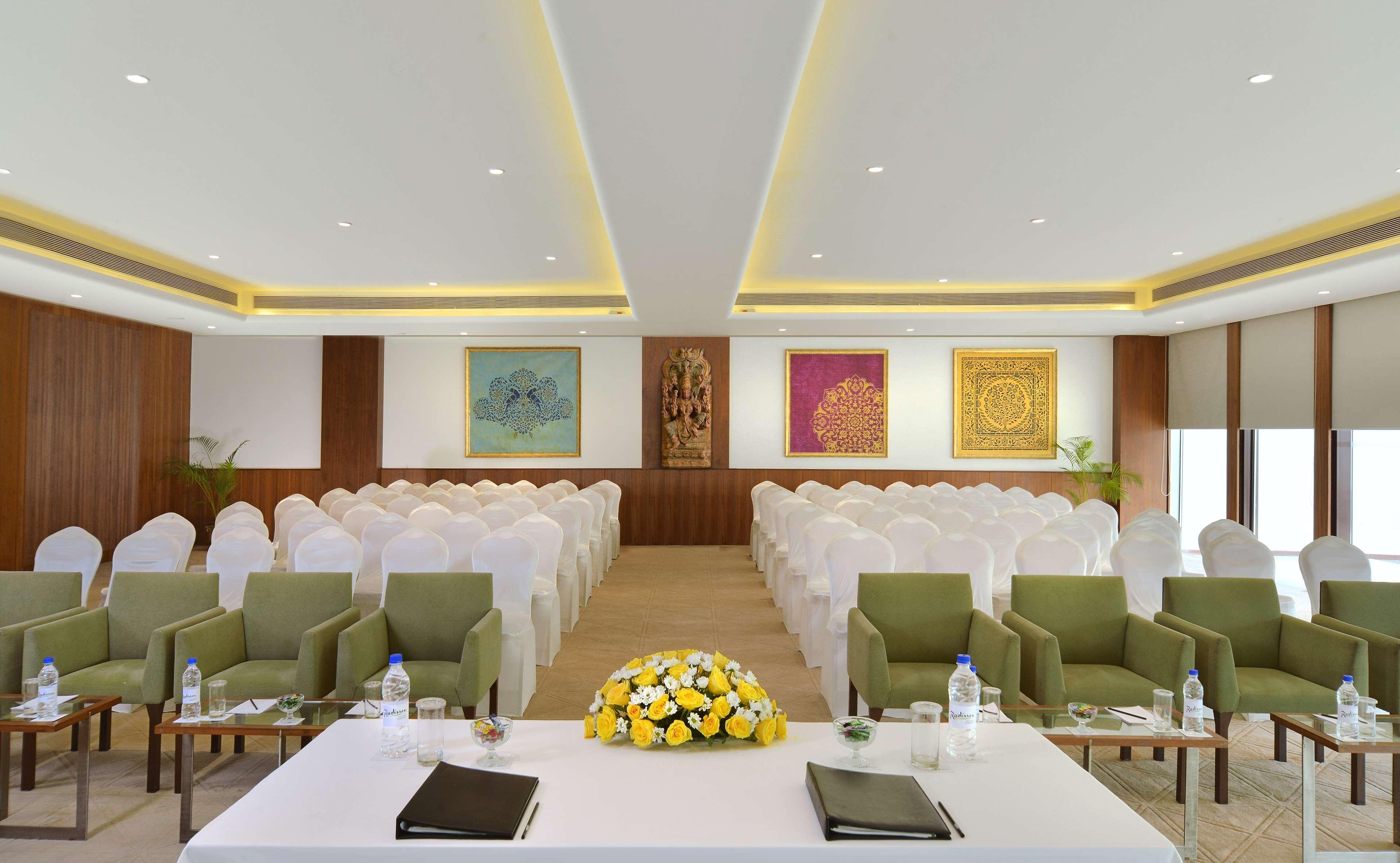 Radisson Jass Hotel, Khajuraho Exterior photo