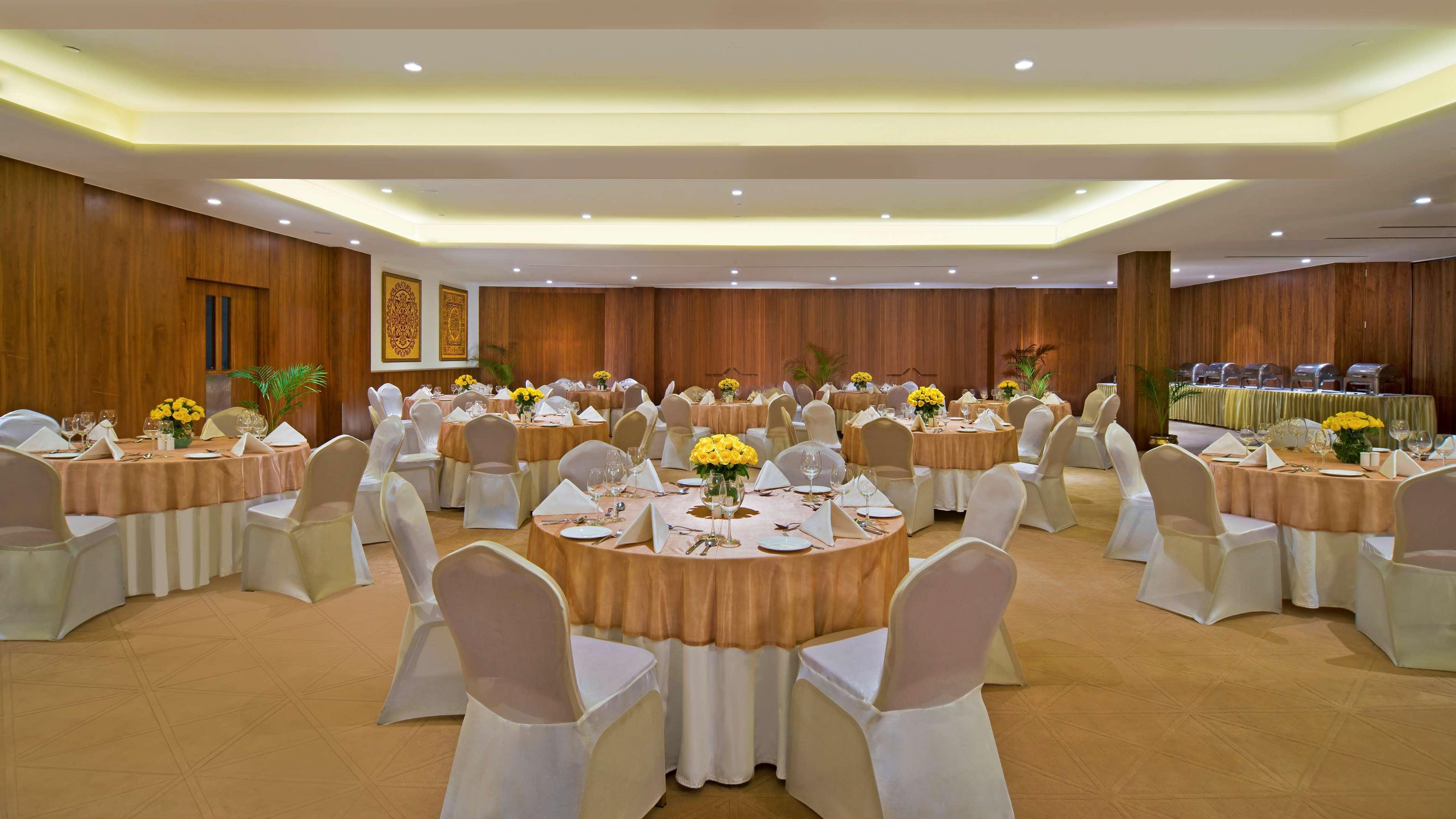 Radisson Jass Hotel, Khajuraho Exterior photo
