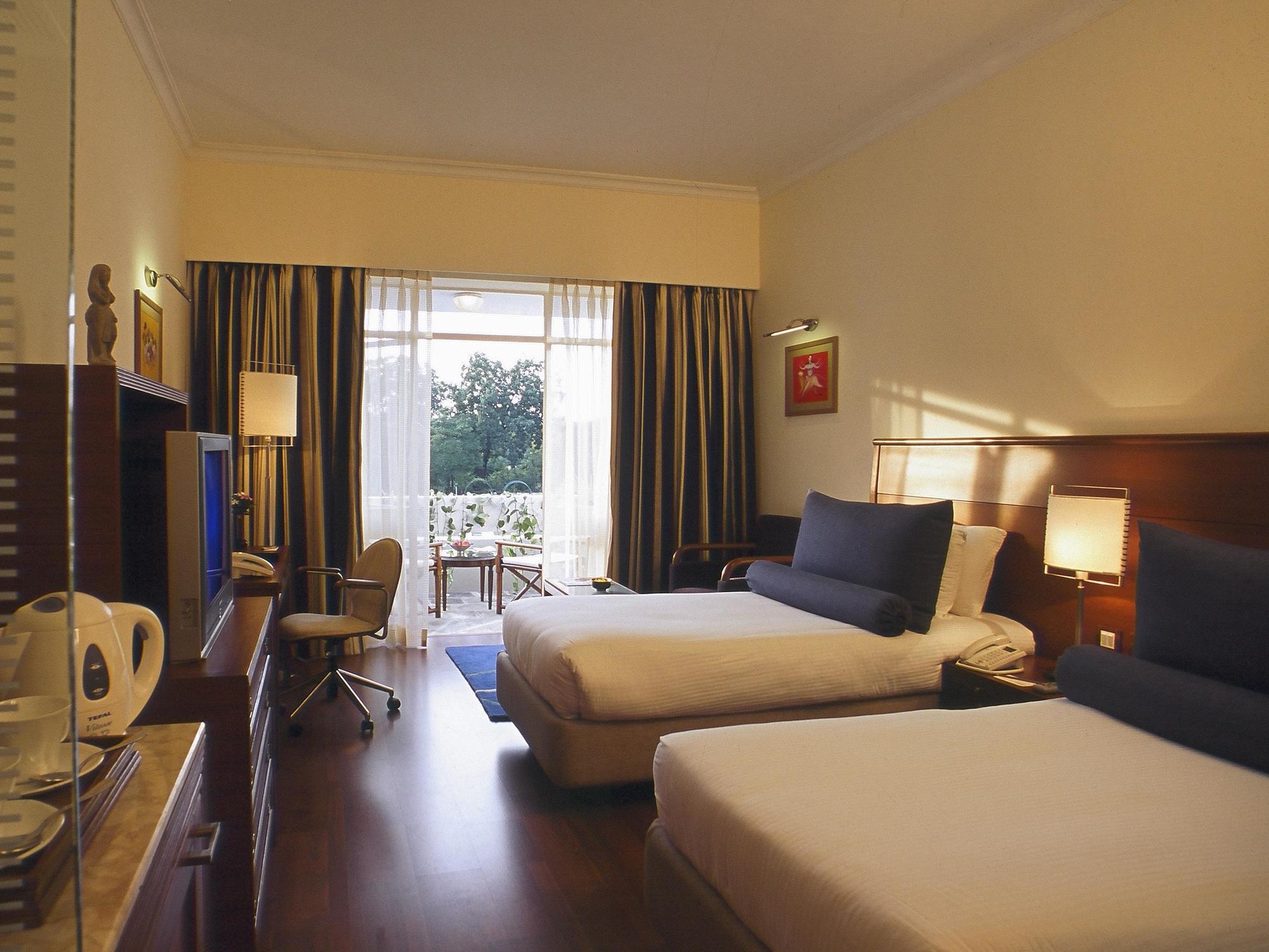Radisson Jass Hotel, Khajuraho Exterior photo